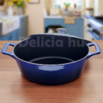 Kép 2/3 - La Cuisine öntöttvas ovális sütőtál fedővel 29 cm 4,75 liter Blue - 432031