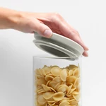 Kép 2/3 - Brabantia üveg ételtároló, fűszertartó, vákumzáras 3 darabos szett -100550